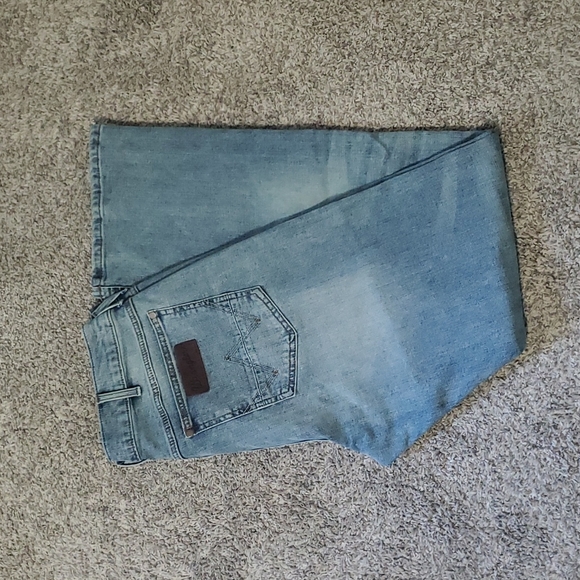 Wrangler Other - NWOT Wrangler Retro 35x34